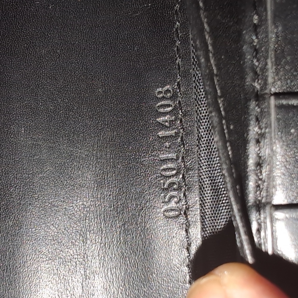 Gucci Long Leather and Canvas Wallet. EUC. - Picture 12 of 12